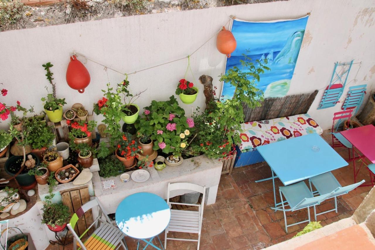 卡西斯 Au Petit Chez Soi旅舍 外观 照片